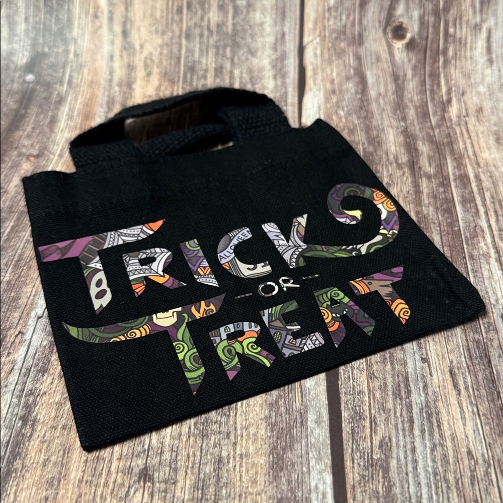 NEW Mini Trick or Treat Canvas Bag Item #PHK145